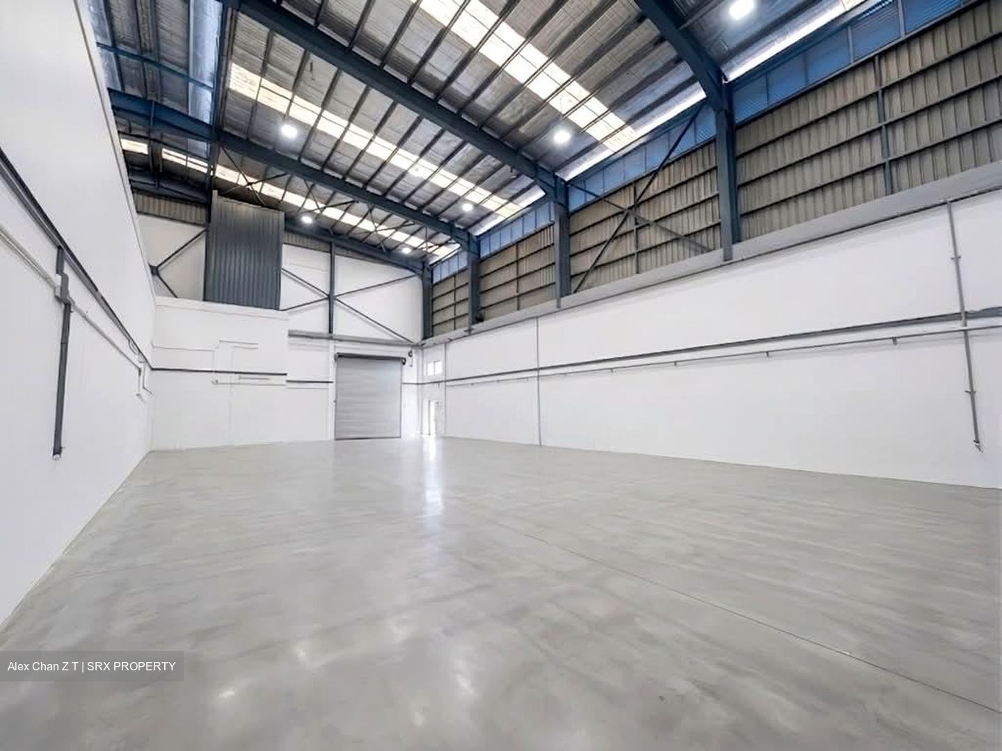 Jurong East MRT (D22), Factory #578702221